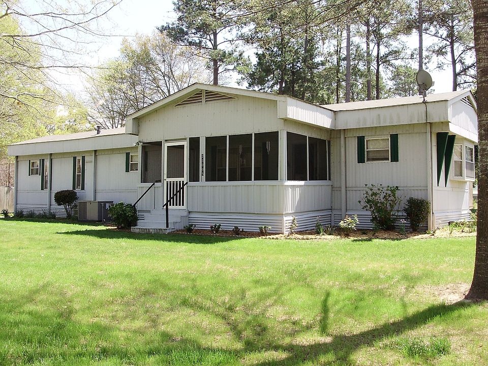 1st image of 21008 Lauderdale Ln