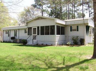 21008 Lauderdale Ln, Chandler, TX 75758
