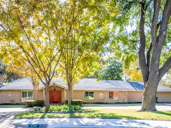 111 Woodacre Cir, Duncanville, TX 75116