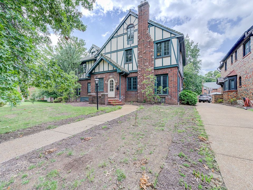 1st image of 8002 Davis Dr