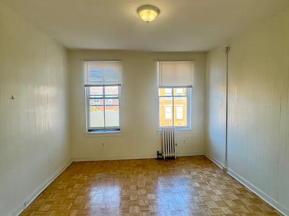 937 N Calvert St APT 3F, Baltimore, MD 21202