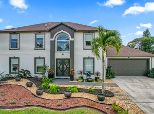 332 SW Lakehurst Dr, Port Saint Lucie, FL 34983