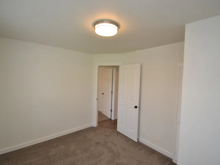 1903 & 1905 S Granduer Dr — Photo 12