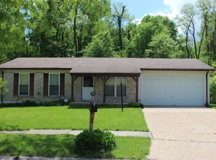 11641 Briarbrae Ct, Saint Louis, MO 63138