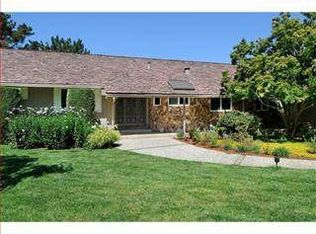 13621 Roble Alto Ct, Los Altos Hills, CA 94022