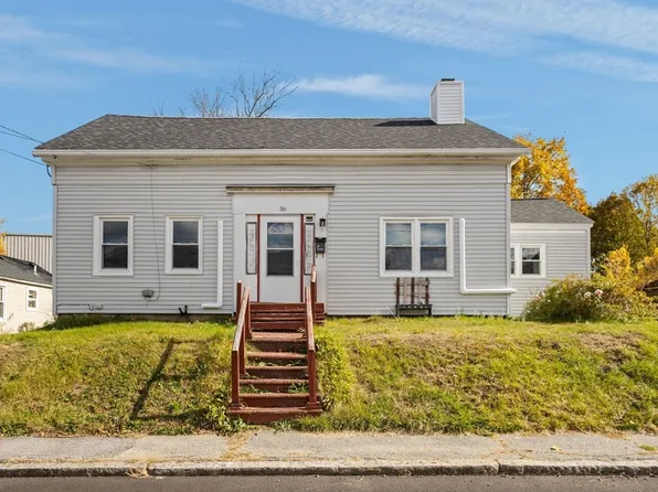 36 N Main St, Webster, MA 01570