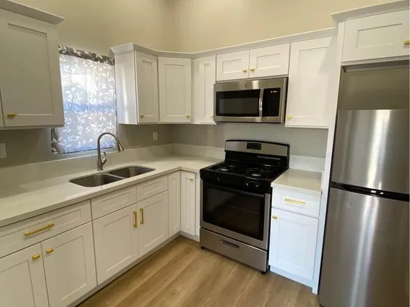 3574 E 56th St #L, Maywood, CA 90270