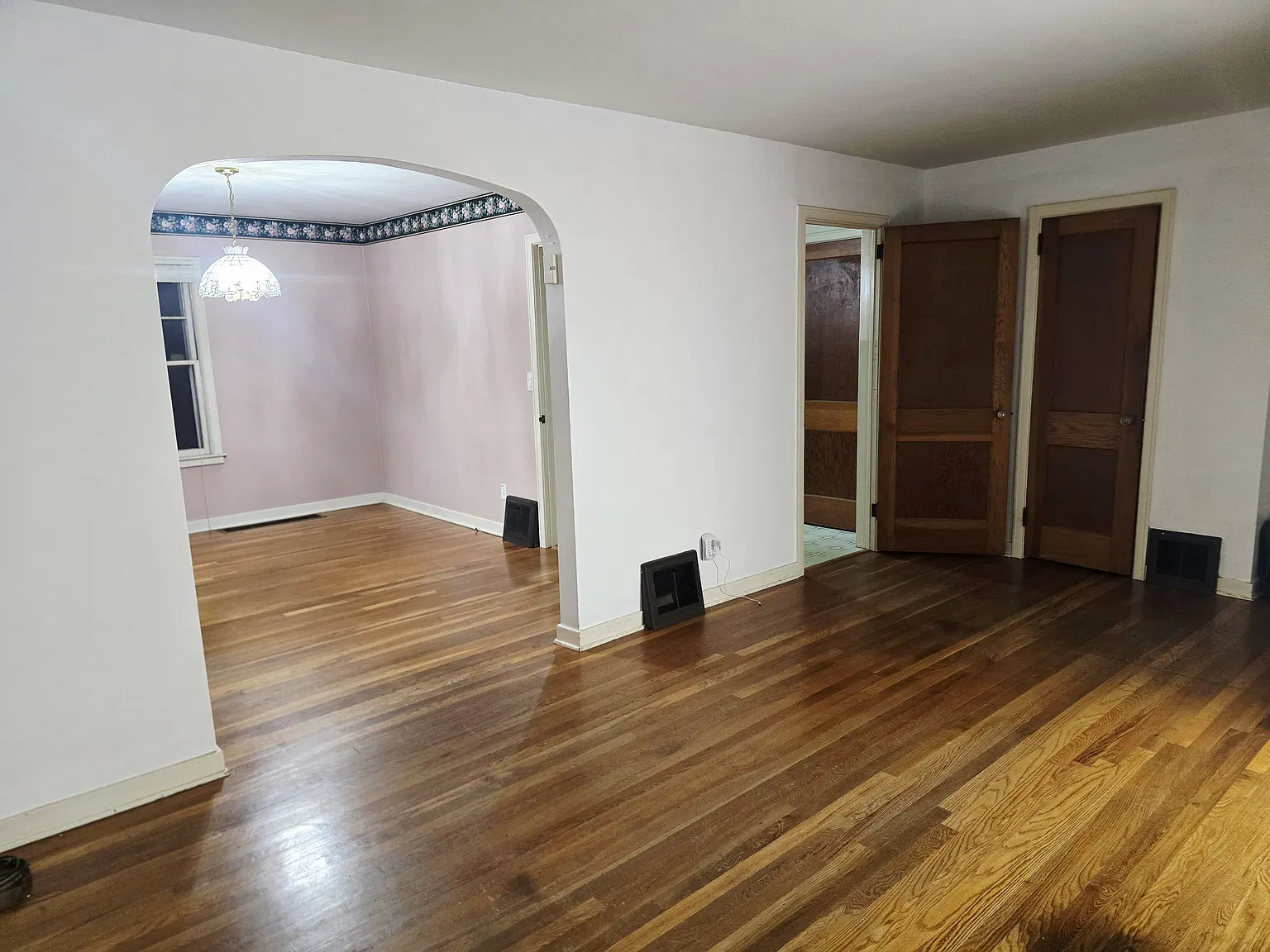 3 bed, 1248 sqft, $2,000 — Photo 4