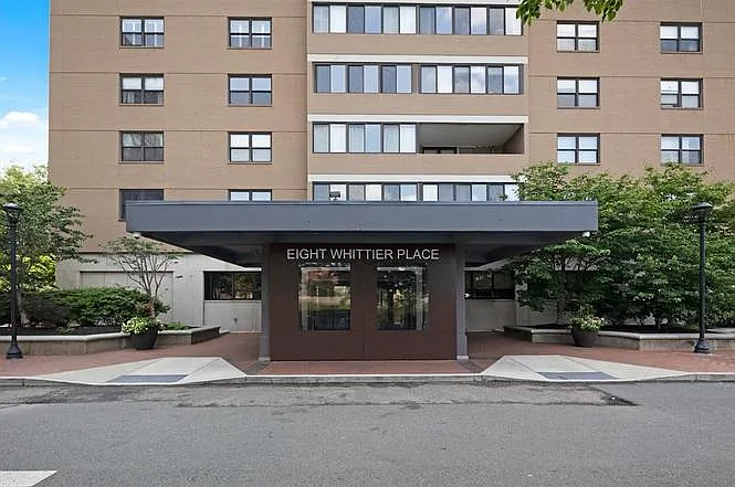 8 Whittier Pl #9J — Photo 26