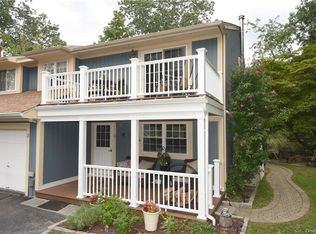 21 Quincy Ct N, Goldens Bridge, NY 10526