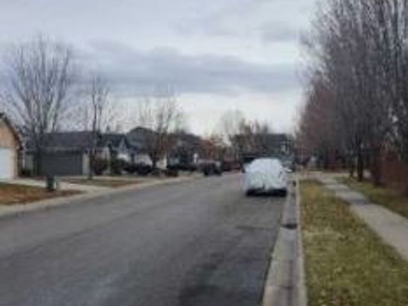 Exterior Neighborhood (street photo)