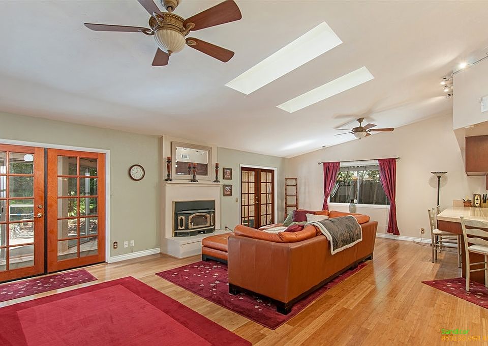 2nd image of 530 14th St