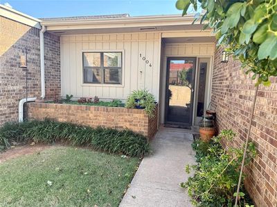 1004 Scissortail Dr, Clinton, OK, 73601