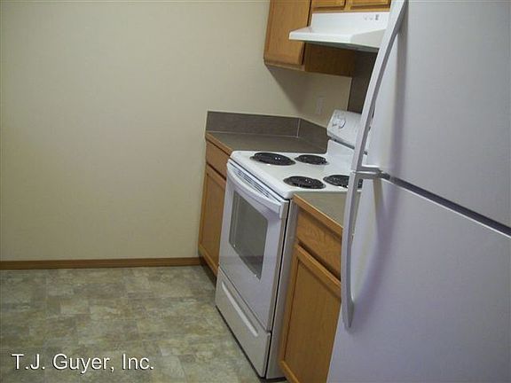 5th image of 1107 Woodland Ave APT C110