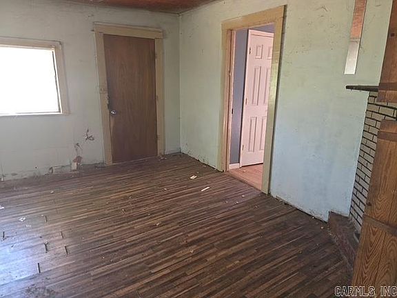 2nd image of 6813 Highway 34 W