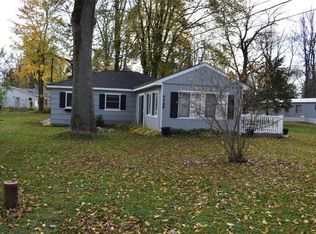 7706 Cedar Dr, Henderson, NY 13650
