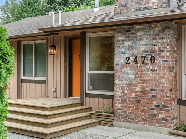 2470 Woodstock Dr, Abbotsford, BC V3G 2B6