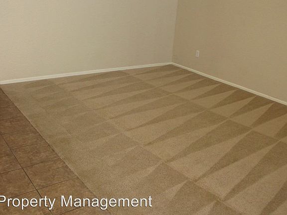 4th image of 17038 W Saguaro Ln