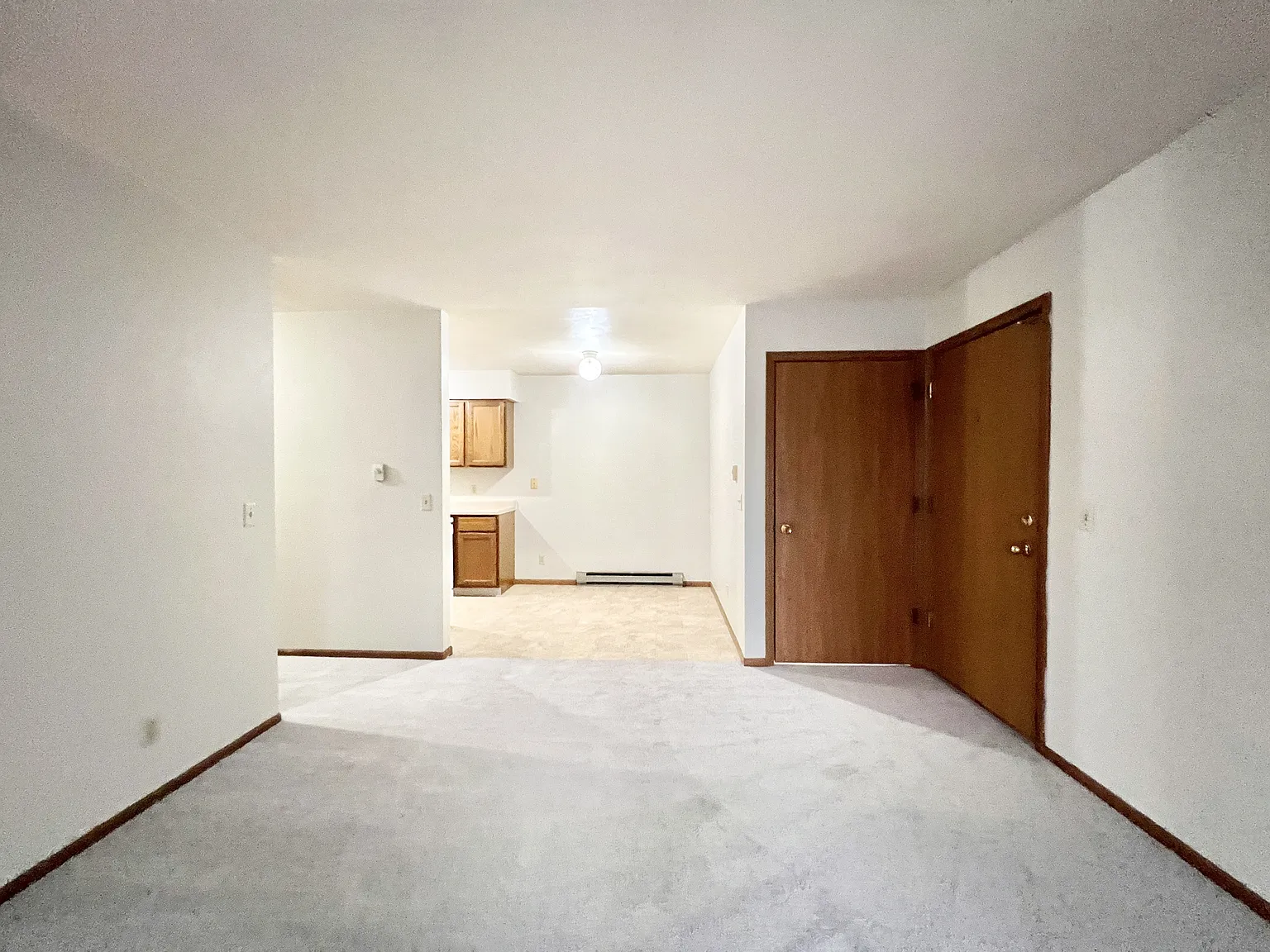 1913 Alden Road - H — Photo 2