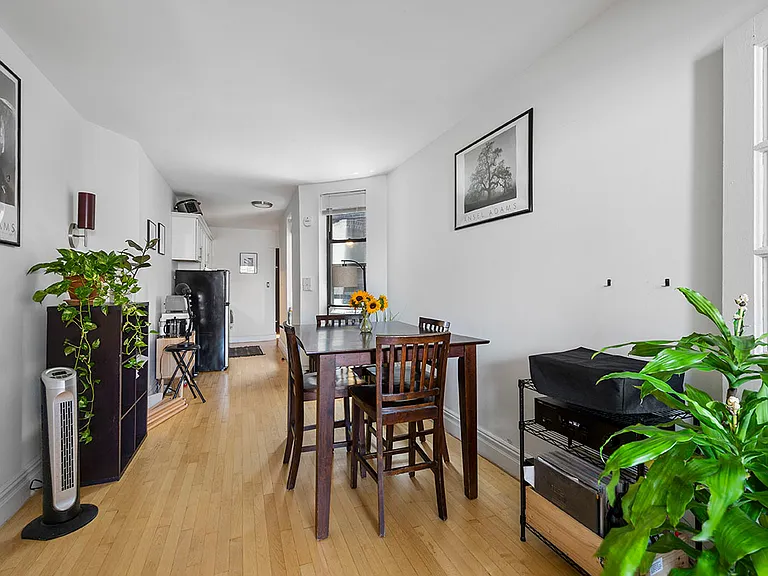 326 E 94th St #5W — Photo 4