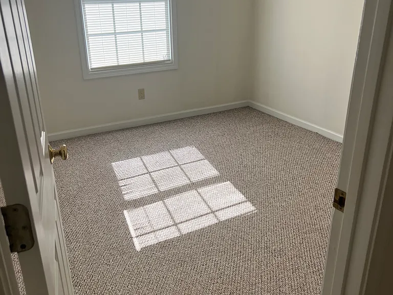 213 Enchanted Ln — Photo 5