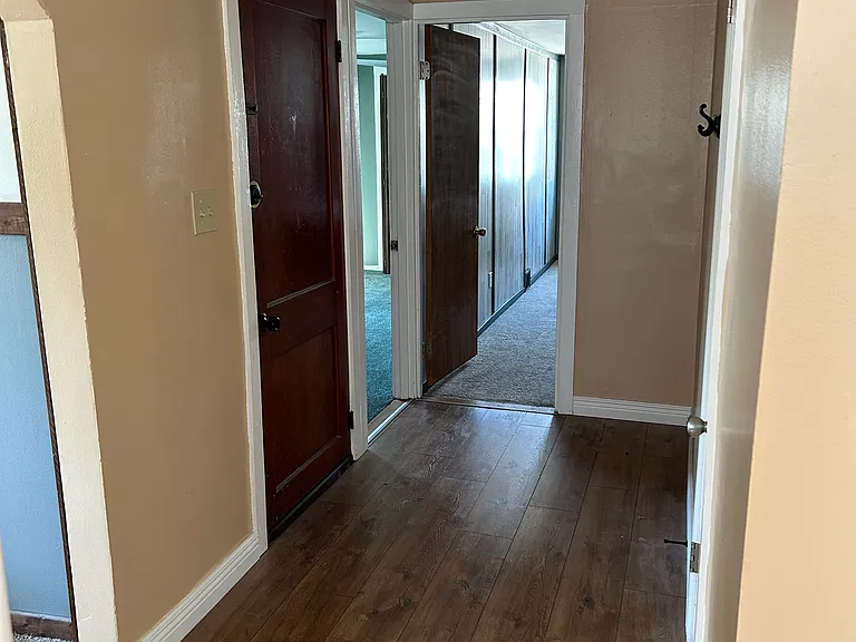 303 Holly St — Photo 14