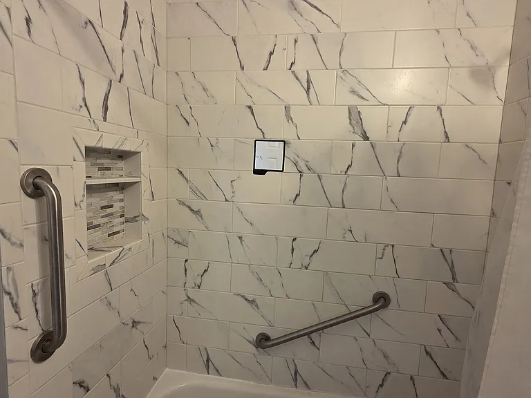 3230 Lexington Ave #11 — Photo 10