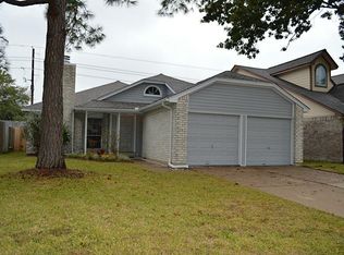 19422 Lake Hollow Ln, Houston, TX 77084