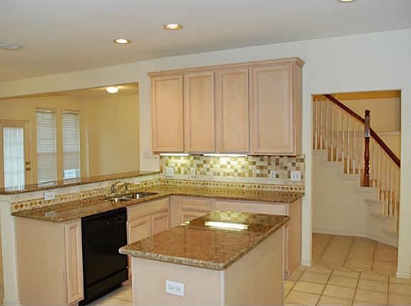 2nd image of 1431 McClure Dr