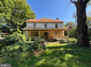 7353 Magarity Rd, Falls Church, VA 22043