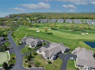 2680 Canterbury Cir #B, Pt Clinton, OH 43452