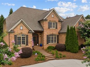 715 Heron Ridge Rd, Winston Salem, NC 27106