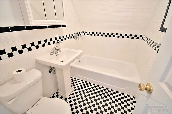 Rented by Ideal Properties Group | media 40