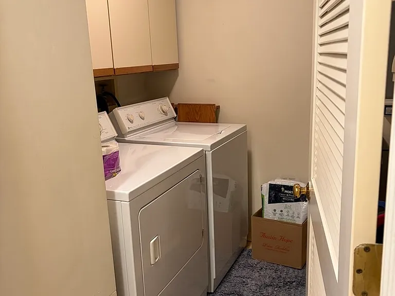 318 Dunham Place Cmns #318 — Photo 15
