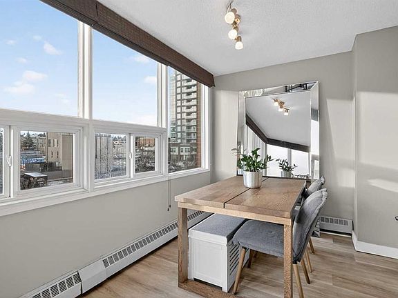 5th image of 626 S 15th Ave SW #402