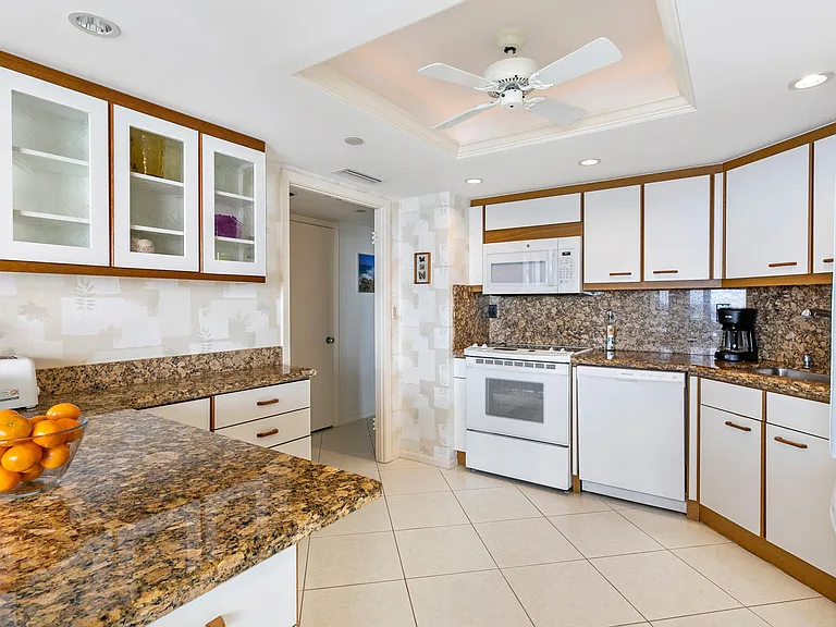 5070 N Ocean Dr #21C — Photo 9