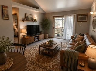 305 S 3rd St STE B, Selah, WA 98942