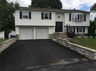 454 Philo St, New Windsor, NY 12553