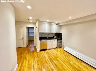 11 Thacher Ct #3, Boston, MA 02113