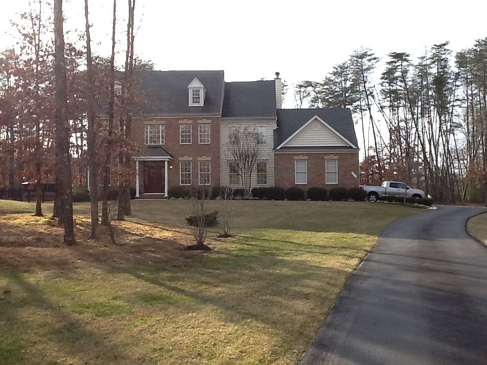 1st image of 203 Jenny Gay Ct