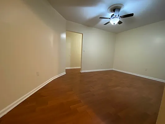 Rented by EastMount Realty LLC | media 17