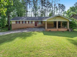 7428 Ambassador Dr, Riverdale, GA 30296