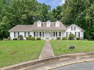 15 Dalewood Cv, Jackson, TN 38305