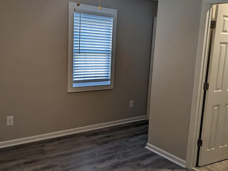 909 E Davie St #1 — Photo 10