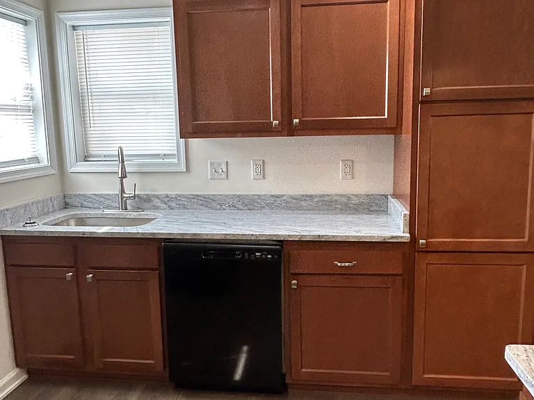 247 Ringgold St — Photo 11