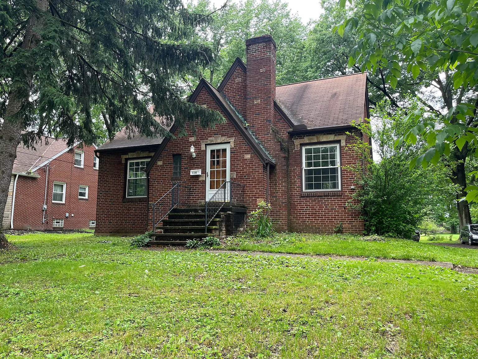 4390 Clague Rd photo 1