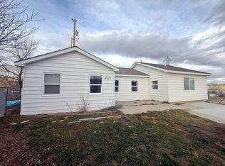 4312 Chalmers St, Mills, WY 82604
