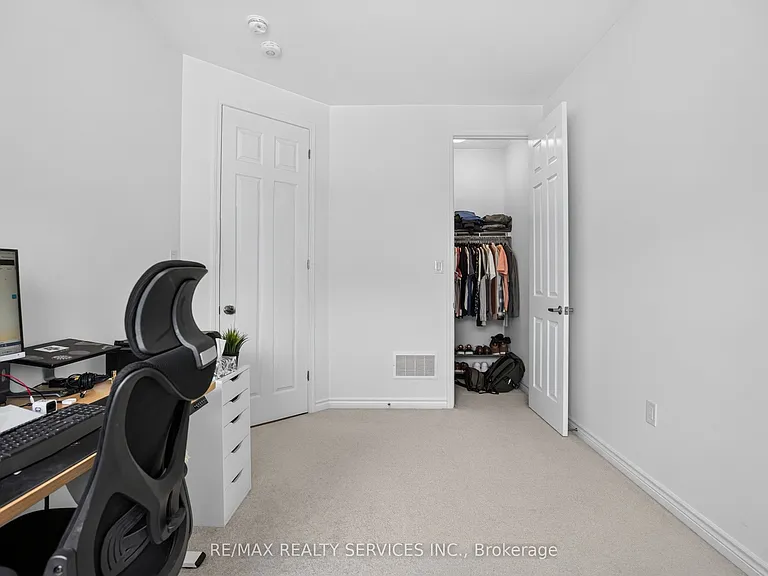 1702 Dance Ct — Photo 46