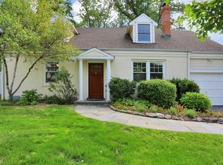 9 Nimitz Pl, Old Greenwich, CT 06870