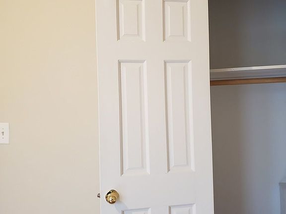 3rd image of 481 Fort Washington Ave APT 38